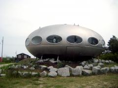 UFO house